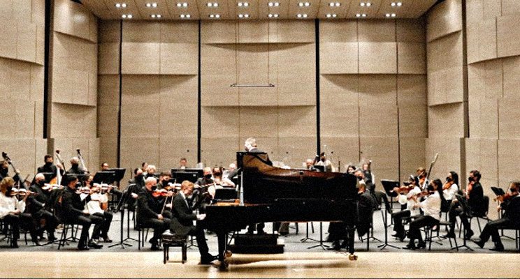 Fotografía de la Orquesta Filarmónica de Bogotá en vivo