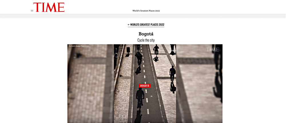 Pantallazo de la pagina web de la revista TIME donde se ve una fotografía cenital de una cicloruta de Bogotá.